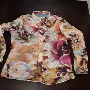 Simply Vera blouse